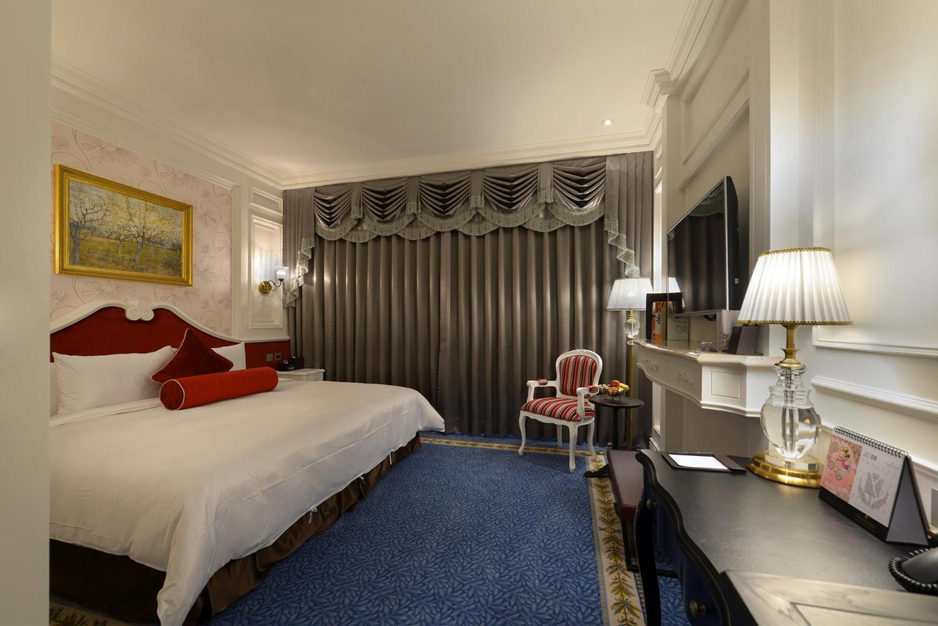 Golden Tulip Rs Boutique Hotel-Тайнань Экстерьер фото